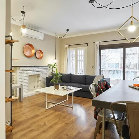 Spacious 3brapartment In Poblesec With Balcony * Barcelona